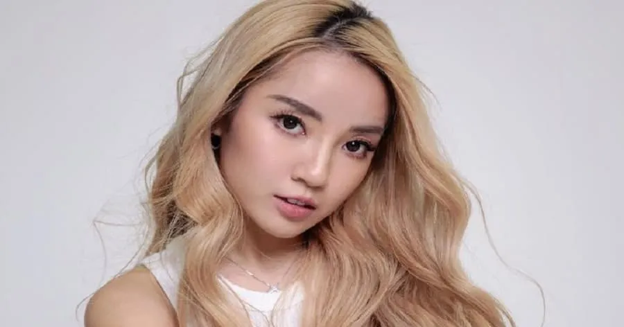Naomi Neo Age